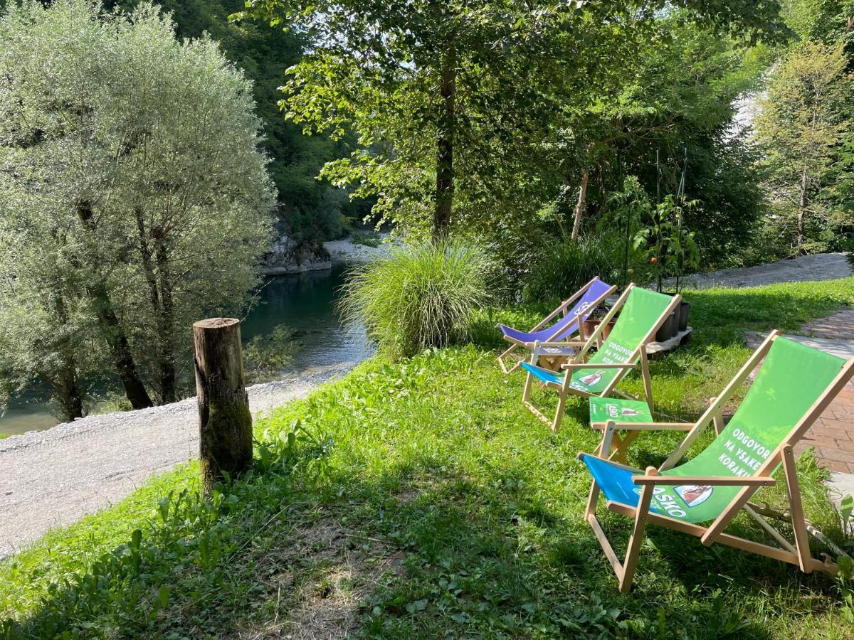 Okrepcevalnica Kurn'K Bed & Breakfast Cerkno Eksteriør bilde
